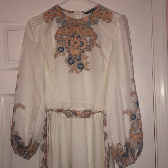 SHEIN Dresses & Skirts - white detailed shein dress